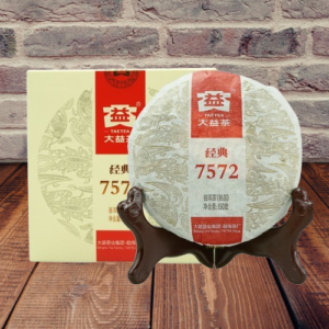 TAETEA 7572 Classic Pu-erh Tea, Aged Fermented Puerh Pu'er Tea Cake Black Tea for Daily Drink and Gift 150g / 5.29oz (Ripe)